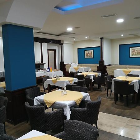 Hotel Viv Trebinje Bagian luar foto